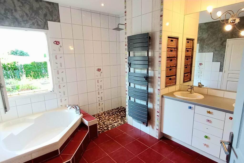 Villa 140 M² Hab. Avec Piscine Καστρ Εξωτερικό φωτογραφία